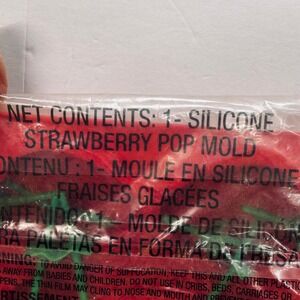 Avon Silicone Strawberry Pop Mold with Sticks Fun Novelty Dessert Baking Kitchen